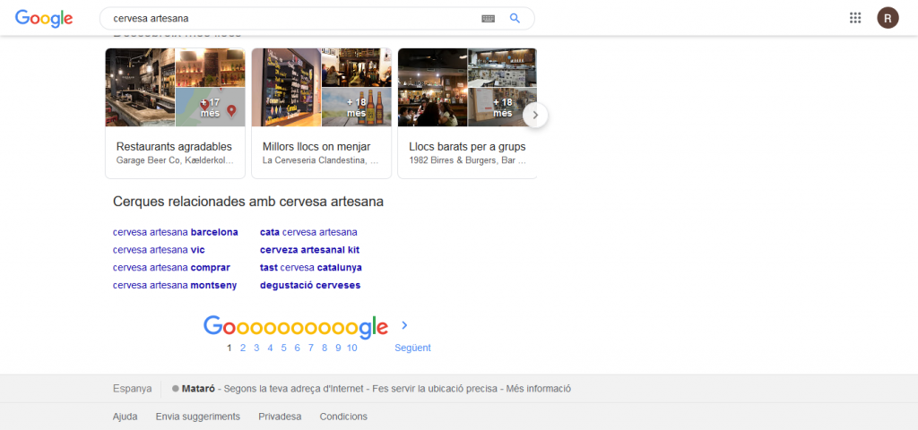 trobar informacio paraules clau similars amb google